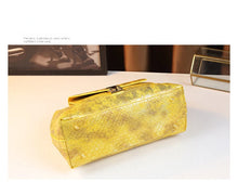 Carica l&#39;immagine nel visualizzatore di Gallery, Luxury Serpentine Fashion Bag Yellow Handbag Crossbody Bags for Women Sac A Mains Femme Hot Selling