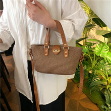 Laden Sie das Bild in den Galerie-Viewer, 2024 New Summer Straw Bags for Women High Quality Shoulder Bag purse a176
