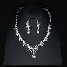 Charger l&#39;image dans la galerie, Luxury Crystal Bridal Jewelry Sets Women Tiara/Crown Earrings Choker Necklace Set dc30 - www.eufashionbags.com