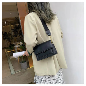 New Fashion Women Handheld Crossbody Bag Large Versatile Shoulder Bag Small Square Bag a07