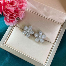 Charger l&#39;image dans la galerie, Silver Color Crystal Cubic Zirconia Flower Earrings for Women he190 - www.eufashionbags.com