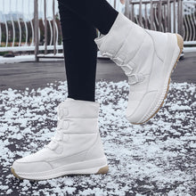 Laden Sie das Bild in den Galerie-Viewer, Women Waterproof Snow Boots Keep Warm Plush Platform Shoes Lace Up Mid-Calf Boots