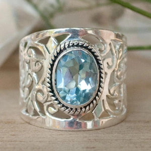 Hollow Out Wide Ring with Oval Sky Blue Stone Trendy Accessories for Women t19 - www.eufashionbags.com