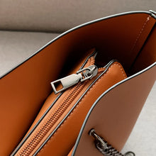 Load image into Gallery viewer, Designer Chain PU Leather Shoulder Bags for Women Large Shoulder Bag