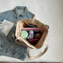 画像をギャラリービューアに読み込む, Y2K Solid Color Soft Cloth Design Shoulder Bags for Women 2024 Summer Fashion Big Shopper Shopping Handbags