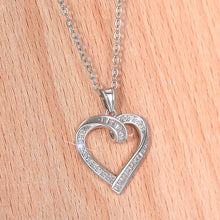 Carica l&#39;immagine nel visualizzatore di Gallery, Eternity Heart Necklace for Women Silver Color Wedding Necklace Cubic Zirconia Luxury Jewelry