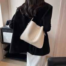 Load image into Gallery viewer, New Trendy Designer Shoulder Bag for Women Leather Handbags Tote Purse z60