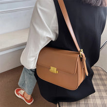 Load image into Gallery viewer, Vintage Shoulder Bag for Women Winter PU Leather Crossbody Bags Tote Purse z38