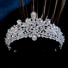 Laden Sie das Bild in den Galerie-Viewer, Luxury Silver Color Crystal Bridal Tiaras Crown Rhinestone Pageant Diadema Collares Headpieces Wedding Hair Accessories