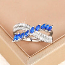 Charger l&#39;image dans la galerie, Fashion Women Cross Ring Bright Blue/White Zirconia Finger Accessories hr29 - www.eufashionbags.com