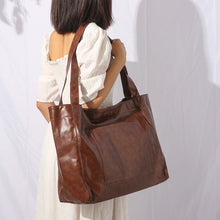 Carica l&#39;immagine nel visualizzatore di Gallery, Large Oil Wax Leather Tote Bag for Women Leather Handbag