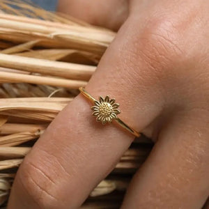 Dainty Sunflower Finger Ring for Women Silver /Gold Color Metal Fancy Girls Rings t65