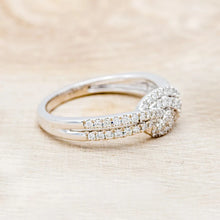Cargar imagen en el visor de la galería, Silver Color Knot Rings for Women Inlaid Cubic Zirconia Wedding Rings Trendy Jewelry