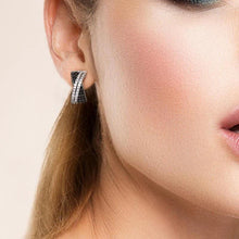 画像をギャラリービューアに読み込む, Black/White Cross Earrings for Women Trendy Hoop Earrings Silver Color Fashion Jewelry n219