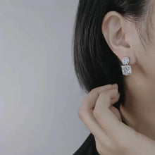 Laden Sie das Bild in den Galerie-Viewer, Fashion Geometric Dangle Earrings with CZ Crystal Earrings for Women Silver Color Accessories