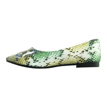 Carica l&#39;immagine nel visualizzatore di Gallery, Summer Flats Women Snake Casual Shoes Slip on Soft Sole Shoes Plus Size