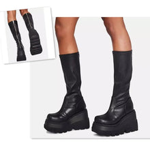 Load image into Gallery viewer, Plus Size 43 Autumn Women Boots Buckle Round Toe Wedges Platform Boots m31 - www.eufashionbags.com