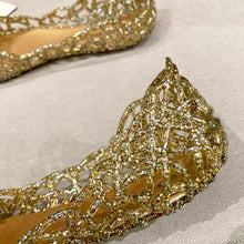Cargar imagen en el visor de la galería, Women Jelly Shoes Dazzling Blue Gold Flats PVC Slip-Ons Round Toe Breathable Cut-Out Daily Ballet Moccasines Wide Fits EU41-36 9