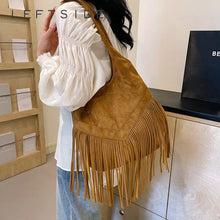 Cargar imagen en el visor de la galería, Small Suede Fabric Tassels Shoulder Bags for Women 2024 Female Trend Fashion Bag