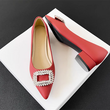 Carica l&#39;immagine nel visualizzatore di Gallery, Women Luxury Crystal Bridal Shoes Microfiber 3cm Comfortable Slip-On Red Khaki Black Pumps