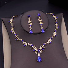 Cargar imagen en el visor de la galería, AB Crystal Tiara Crown With Dangle Earrings Wedding Necklace Set Princess Girls Party Bridal Jewelry Sets Gifts