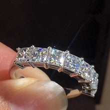 Carica l&#39;immagine nel visualizzatore di Gallery, Fashion Princess Square Crystal Cubic Zirconia Rings for Women Luxury Wedding Band Accessories Eternity Female Jewelry