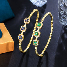 Cargar imagen en el visor de la galería, New Trendy Cubic Zirconia Bangle Dubai Gold Plated Safety Clasp Bangles for Women b61