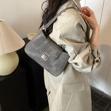 Carica l&#39;immagine nel visualizzatore di Gallery, Pu Leather Saddle Bags for Women 2024 Fashion Small Solid Color Crossbody Bags and Purses