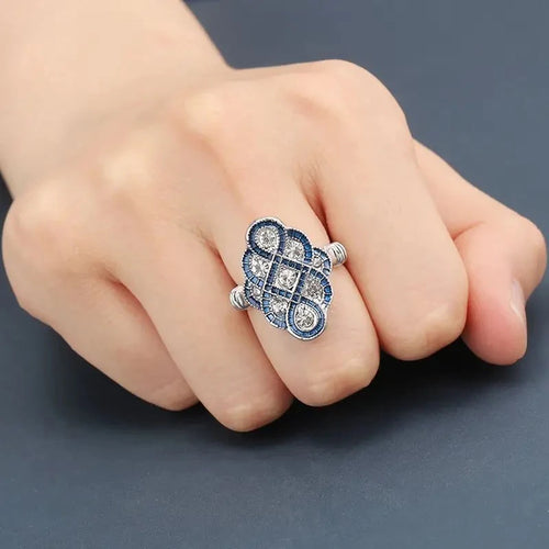Vintage Blue Rings for Women Eight Twist Shaped Inlaid Cubic Zirconia Accessories