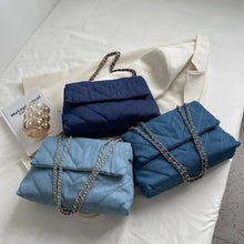 Laden Sie das Bild in den Galerie-Viewer, Chevron Shoulder Bag for Women Denim Blue Vintage Messenger Bags Large Work Study Street Tote Bag Purses and Handbags