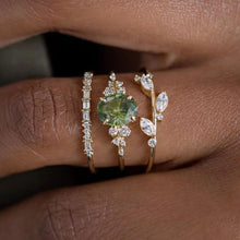 Cargar imagen en el visor de la galería, Oval Olive CZ Rings Set for Women Leaf-shaped Wedding Rings n207