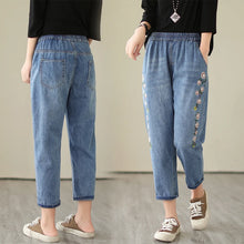 Carica l&#39;immagine nel visualizzatore di Gallery, Spring Summer New Vintage Embroidery Fashion Floral Denim Pants Female Clothing Elastic High Waist