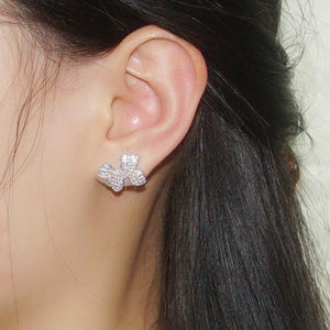 Cute Bow Stud Earrings for Women Luxury Pave Dazzling Crystal CZ Temperament Ear Accessories