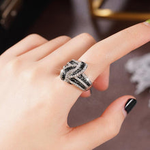 Charger l&#39;image dans la galerie, Shiny White Cubic Zirconia Black Enamel Rings Luxury Women Finger Jewelry hr57 - www.eufashionbags.com