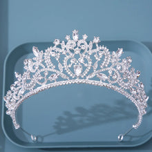 Load image into Gallery viewer, Diverse Silver Color Crystal Crowns Bridal Tiaras Fashion Queen Rhinestone Diadem CZ Headpiece Wedding Hair Jewelry Accessories