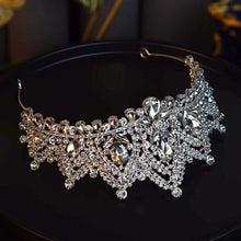 Carica l&#39;immagine nel visualizzatore di Gallery, Luxury Diverse Silver Color Crystal Bridal Tiaras Crowns Rhinestone Pageant Headpiece e57