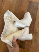 Laden Sie das Bild in den Galerie-Viewer, Winter Warm Plush Women Ankle Boots Fashion Zippers Thick High Heel Shoes h32