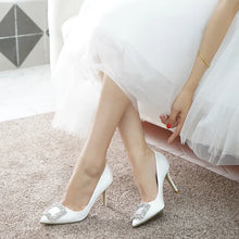 Charger l&#39;image dans la galerie, Pointed High Heel White Wedding Shoes Rhinestone Bridal Shoes Small Size Shoes 33-43 Sizes Dress Party Shoes