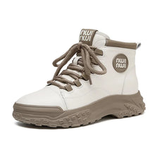 Laden Sie das Bild in den Galerie-Viewer, Autumn Winter Shoes Genuine Leather Sneakers Fashion Boots for Women q158