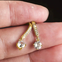 Laden Sie das Bild in den Galerie-Viewer, Versatile Cubic Zirconia Dangle Earrings for Women Low-key Wedding Accessories x25