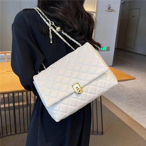 Large Quilted Chain Shoulder Bags For Women PU Leather Crossbody Bags