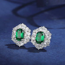 Laden Sie das Bild in den Galerie-Viewer, Shaped Stud Earrings with Oval Green CZ Sparkling Ear Accessories for Women Wedding Jewelry