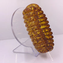 Cargar imagen en el visor de la galería, Natural Golden Flower Amber Bracelet Women Healing Jewelry