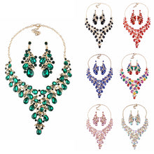 Carica l&#39;immagine nel visualizzatore di Gallery, Luxury Bridal Jewelry Set Wedding Crystal Necklace Earring Indian Party Costume Jewellery