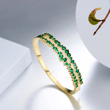 Carica l&#39;immagine nel visualizzatore di Gallery, Fancy Green Cubic Zirconia Pave Bangle Gold Plated Wedding Bangle for Women b69