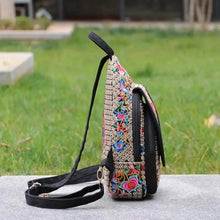 Charger l&#39;image dans la galerie, Handmade Embroidered Canvas Backpack Women Small Ethnic Rucksack Knapsack w57