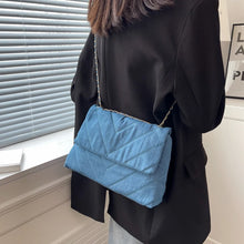 Load image into Gallery viewer, Chevron Shoulder Bag for Women Denim Blue Vintage Messenger Bags Large Work Study Street Tote Bag Purses and Handbags