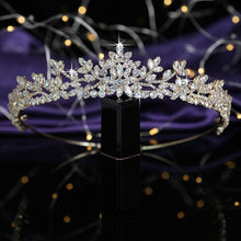 Load image into Gallery viewer, Tiaras and Crowns Temperament Enagaged Wedding Hair Accessories hd07 - www.eufashionbags.com