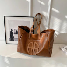 画像をギャラリービューアに読み込む, Winter Fashion Leather Tote Bag Retro Versatile Shoulder Bag Premium Handbag a07