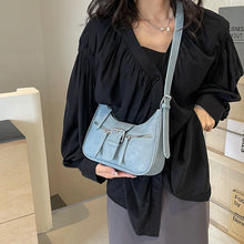 Laden Sie das Bild in den Galerie-Viewer, Belt Design Small PU Leather Shoulder Bag for Women 2024 Y2K Fashion Handbags